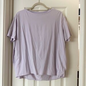 Lululemon tee